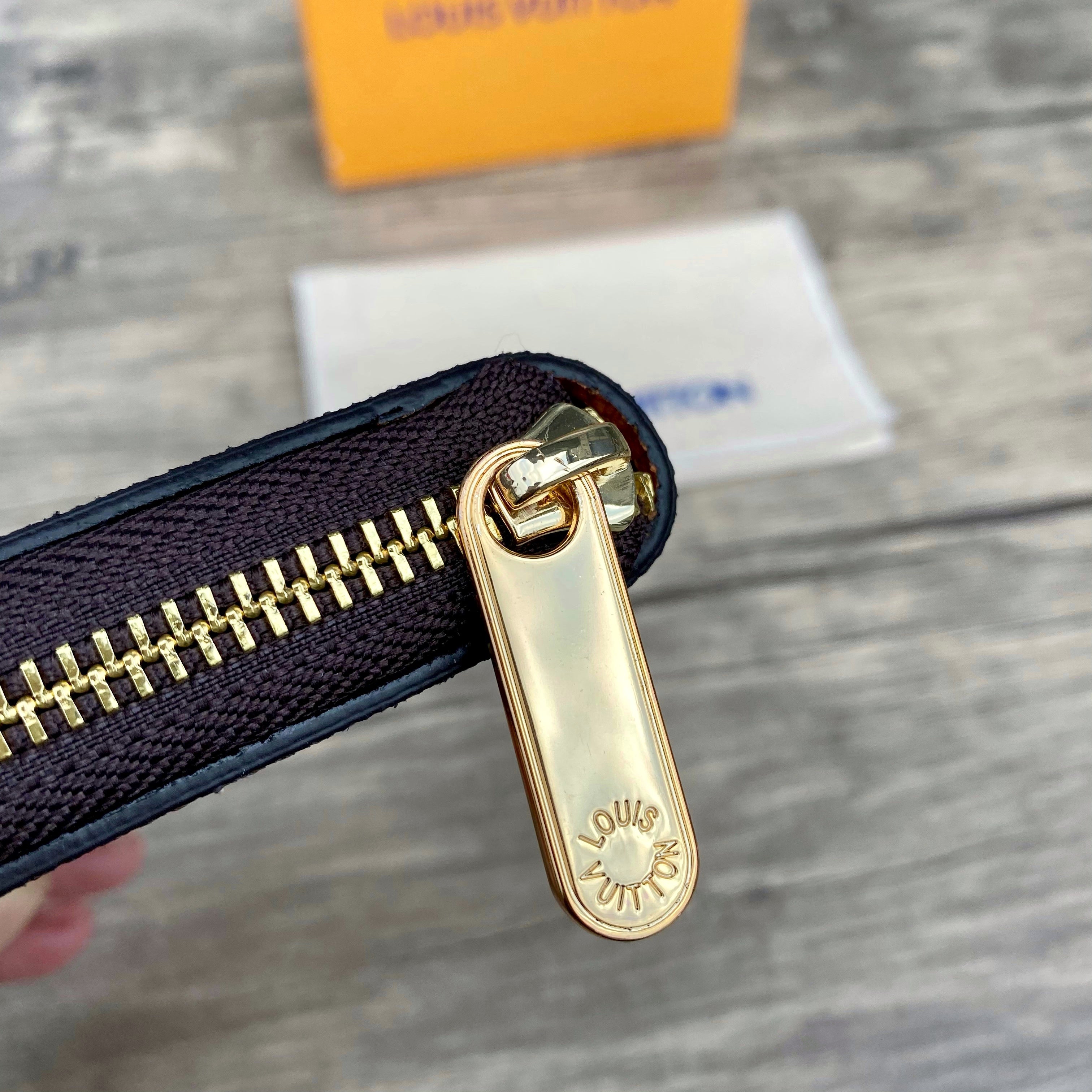 Louis Vuitton Monogram Zippy Clasic Wallet, Long Wallet, Lv Card Holder Wallet