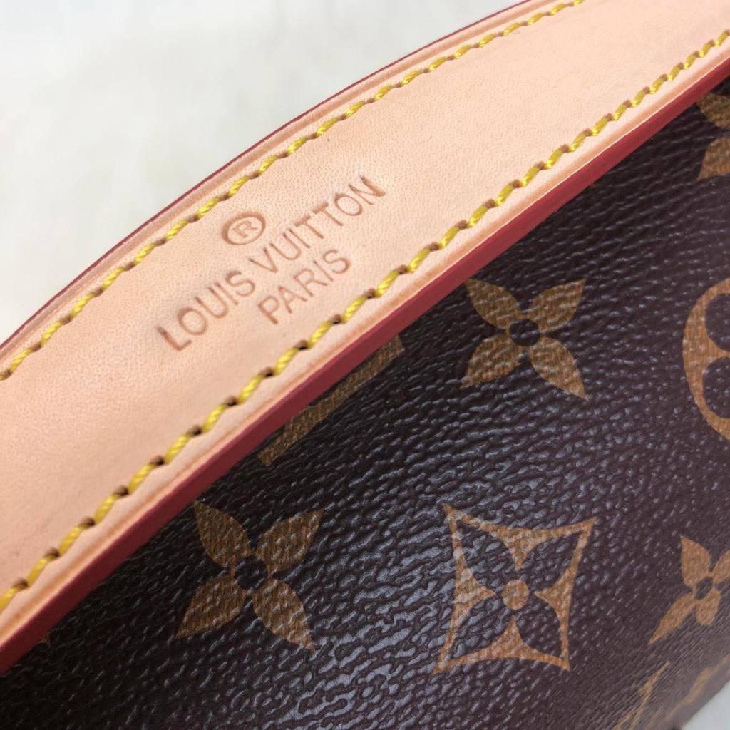 Louis Vuitton Metis Pochette Bag, %100 Genuine Leather Bag